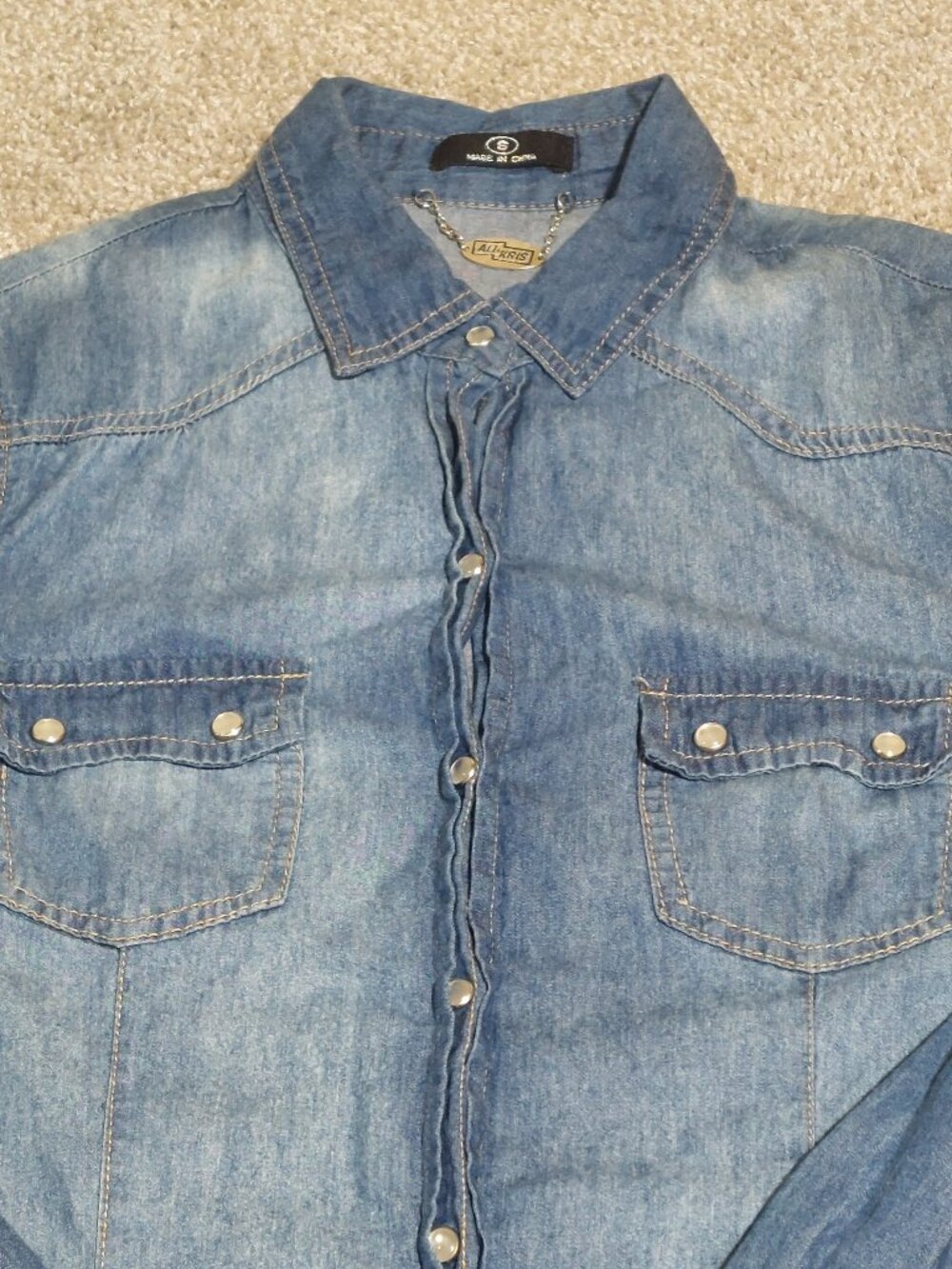 Ali & Kris Chambray pearl snap shirt long sleeve size S Small